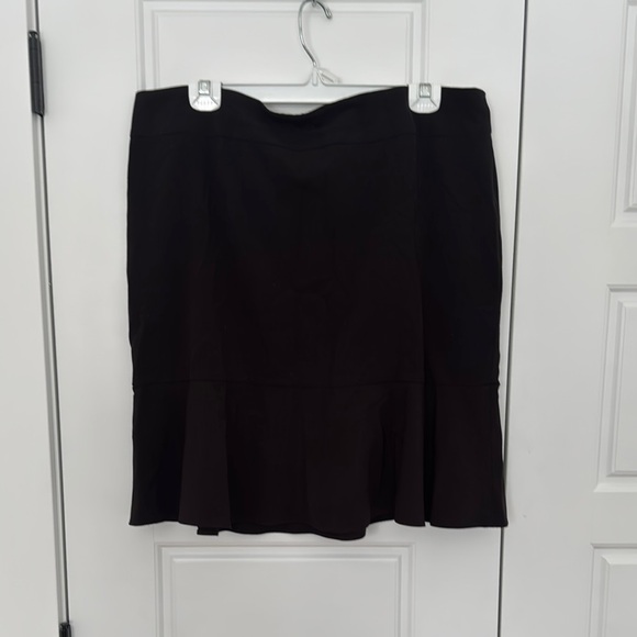 🇨🇦 Elegant Black Women's Skirt Ricki’s Sz 14 - Picture 1 of 7